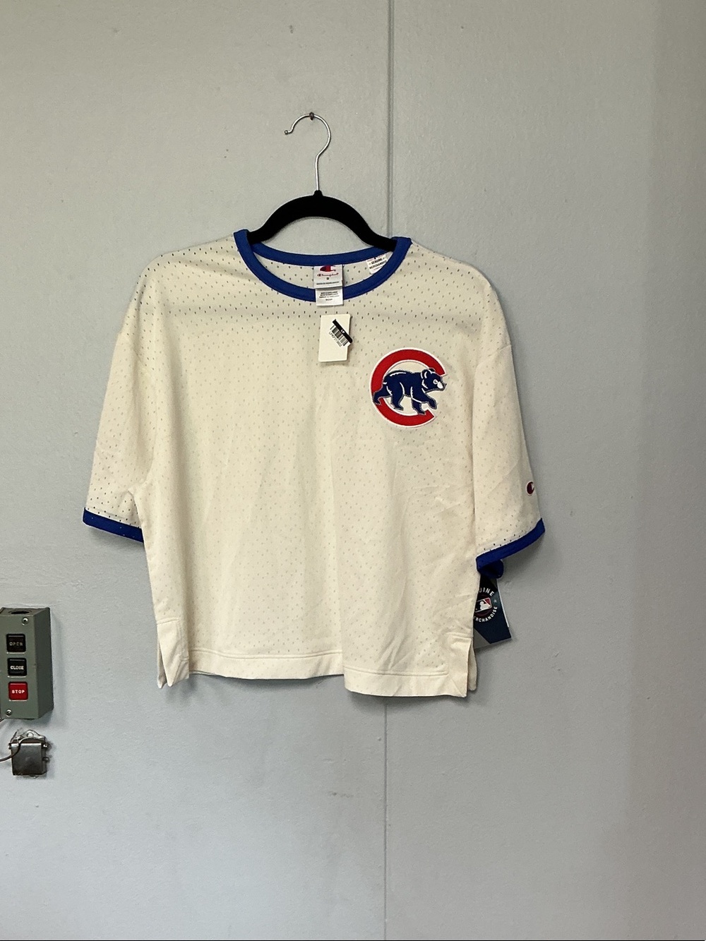 Champion Women’s Chicago Cubs Cropped Jersey